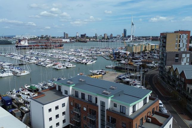 Thumbnail Flat for sale in Mumby Road, Gosport