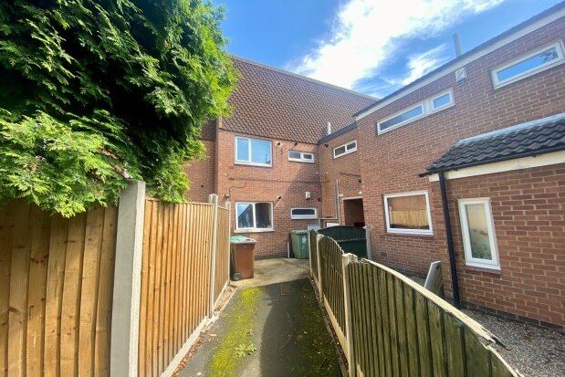 Property to rent in Sandays Close, Nottingham