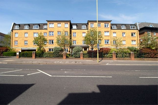 High Street, Cheshunt, Waltham Cross EN8, 1 bedroom property for sale