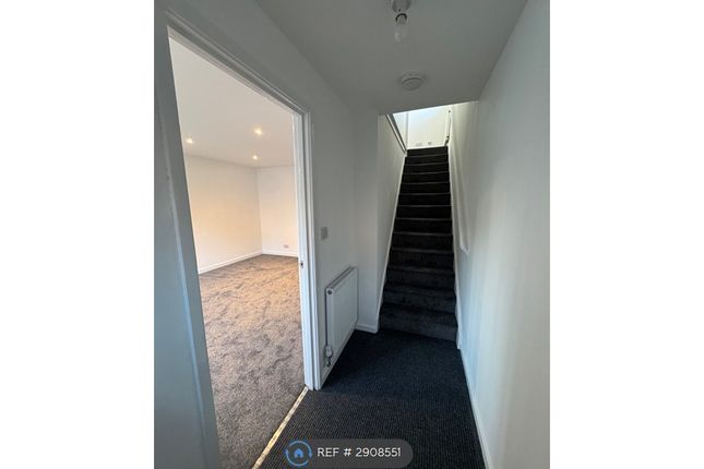 Newton Lane, Wakefield photo 4