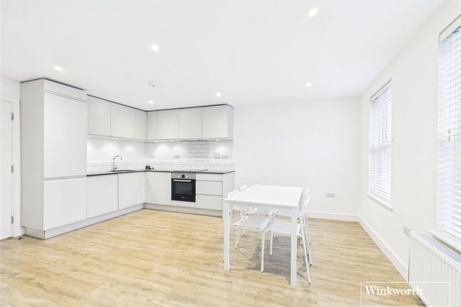 Flat 4, 130-132, Queens Road, Berkshire photo 4