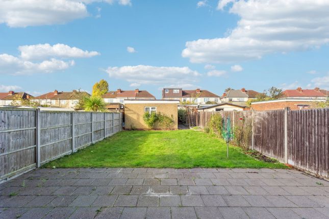 155, Lynton Road, Harrow photo 2