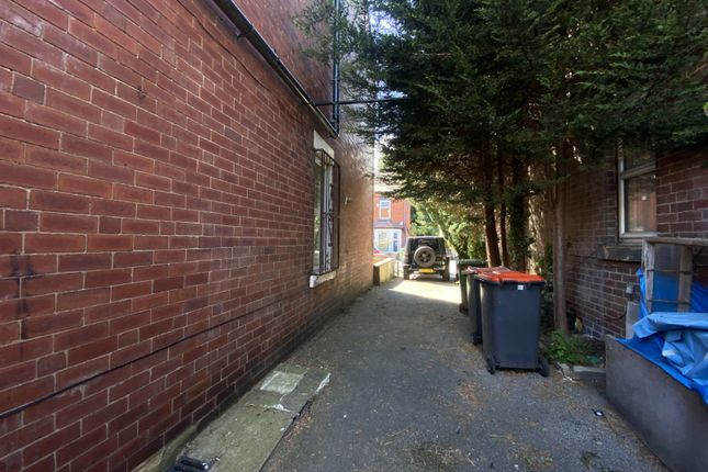St. Michaels Terrace, Leeds photo 2