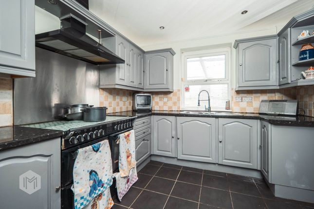7 Stonesteads Way, Bolton photo 3