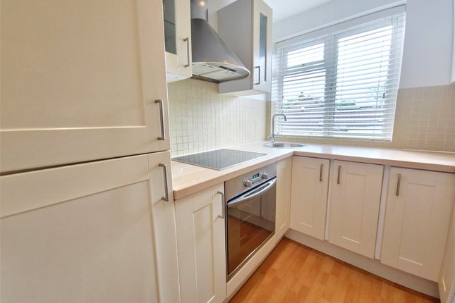 Thumbnail Flat to rent in St Marys Lane, Upminster, Essex