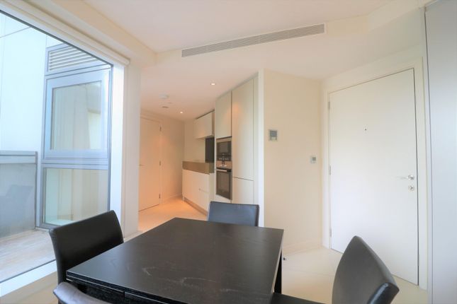 94, Bezier Apartments, City Road, London photo 5