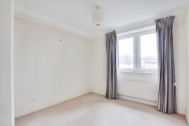 Flat for sale in 91 Manor Road, Bournemouth