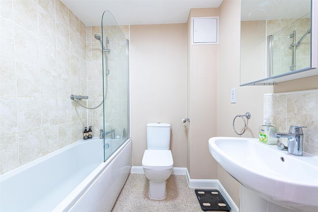 Town house for sale in Camberwell Drive, Warrington