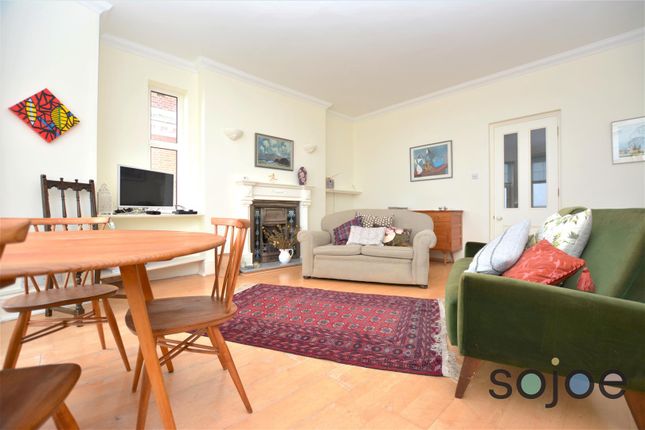 Flat to rent in Kirkley House, Kirkley Cliff Road, Kirkley