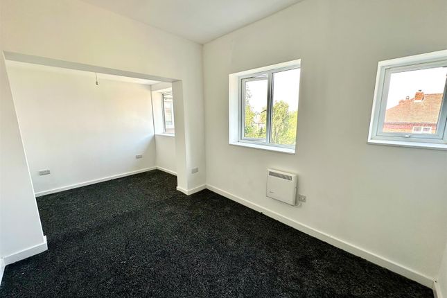 Flat 6, 133, Cheadle Old Road, Stockport photo 4