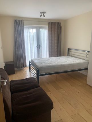 1 Bedroom houses to rent in Harrow - Zoopla