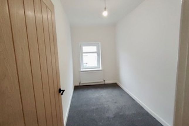24 Strand Street, Mountain Ash photo 3