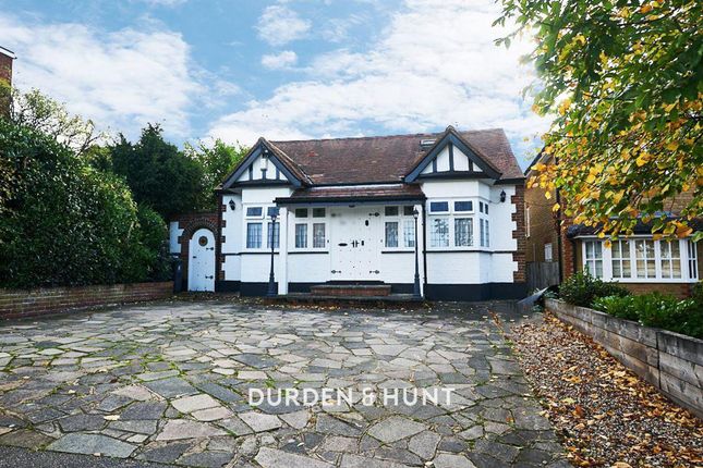 4-bed house on 24 Stag Lane, Buckhurst Hill, £750,000