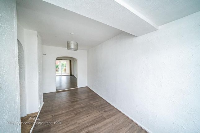 23, Southgate, Cannock photo 4