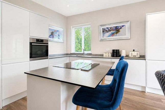 Flat 4, 23, Waterlool Road, Southport photo 3