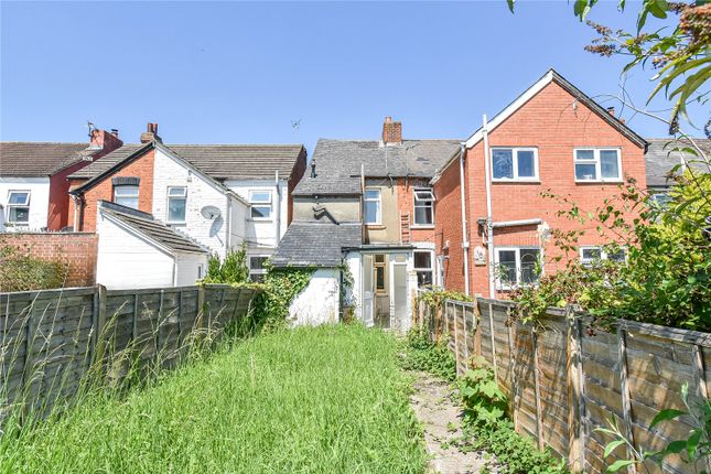 Thumbnail End terrace house for sale in Railway Road, Newbury, Berkshire