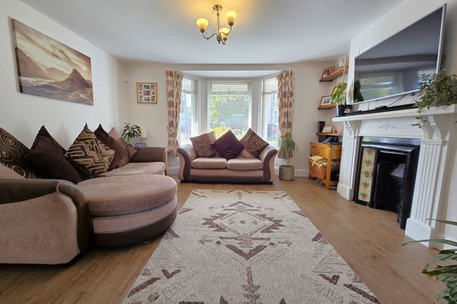 196, Callington Road, Saltash photo 2