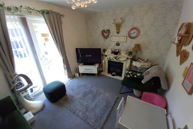 63, Central Grange, Bishop Auckland photo 2