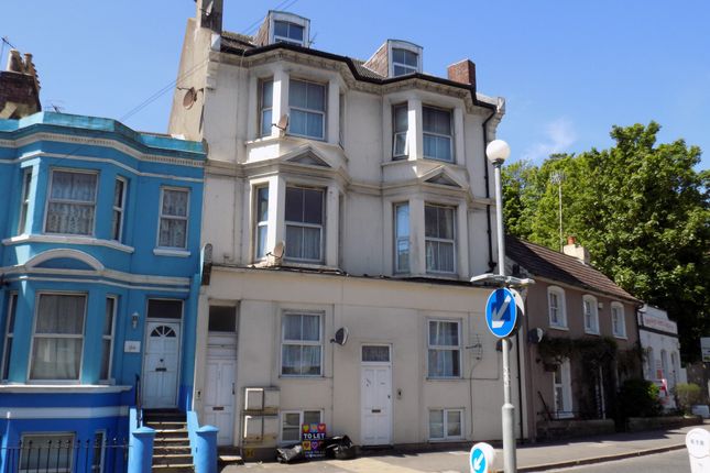 Thumbnail Flat to rent in Queens Road, Hastings