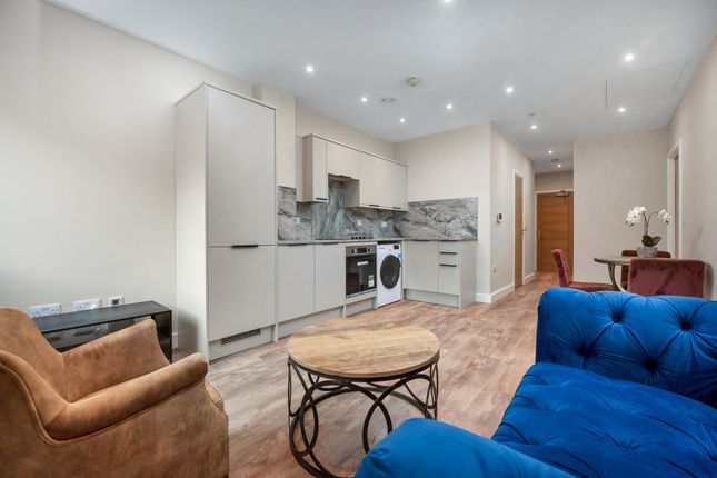 Apt 6, The Robo 19-23 Burleys Way, Leicester photo 2