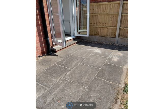Camborne Crescent, Retford photo 4