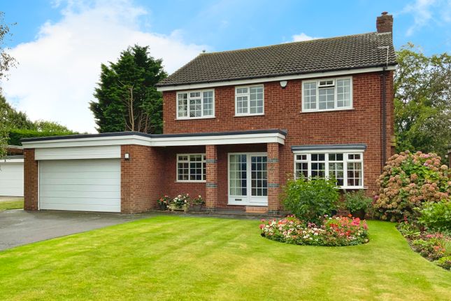 Thumbnail Detached house for sale in Mansfield Court, Newland Park, Hull