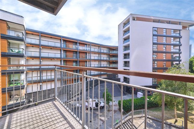 Apartment 148, Burford Wharf Apartm, 3, Cam Road, London photo 4