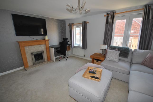 69, South Meadow Road, Northampton photo 5