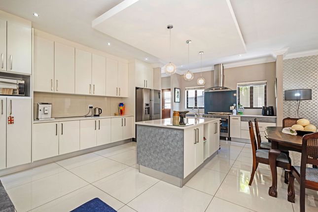 Detached house for sale in 48 Heerenzicht Estate, 48 Heerenzicht Road, Vygeboom, Northern Suburbs, Western Cape, South Africa