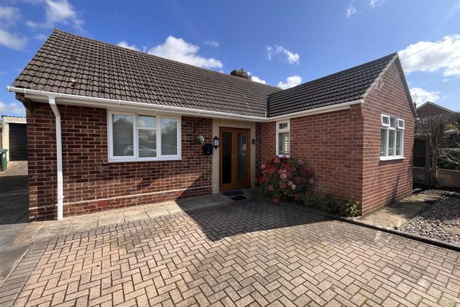 Thumbnail Detached bungalow for sale in Yew Tree Road, Newhall, Swadlincote