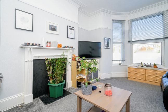 Flat for sale in Alexandra Road, Mutley, Plymouth