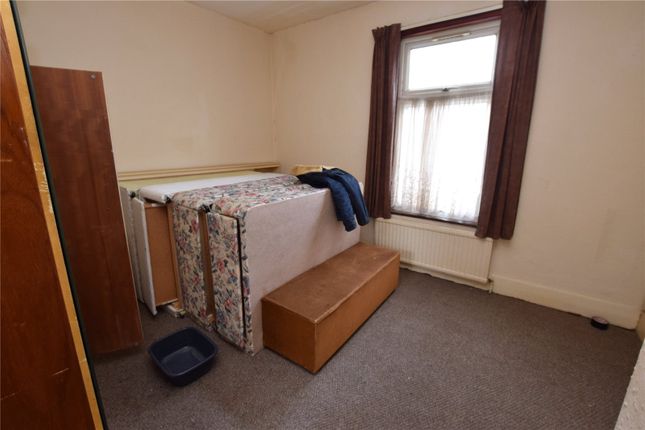 Terraced house for sale in Cambridge Road, Ilford
