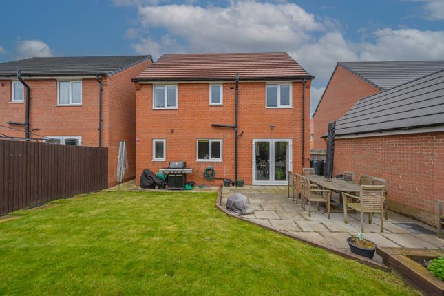 Detached house for sale in Fisher Close, Tamworth