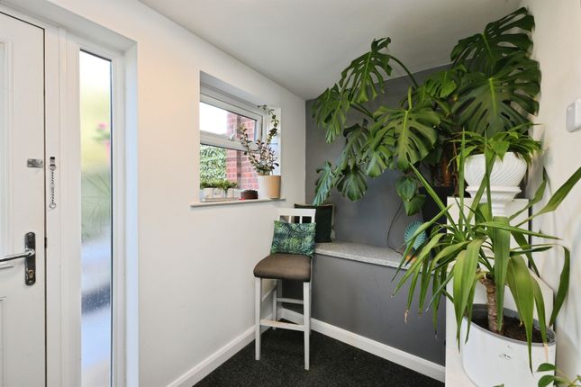 42, Countess Close, ST. NEOTS photo 3
