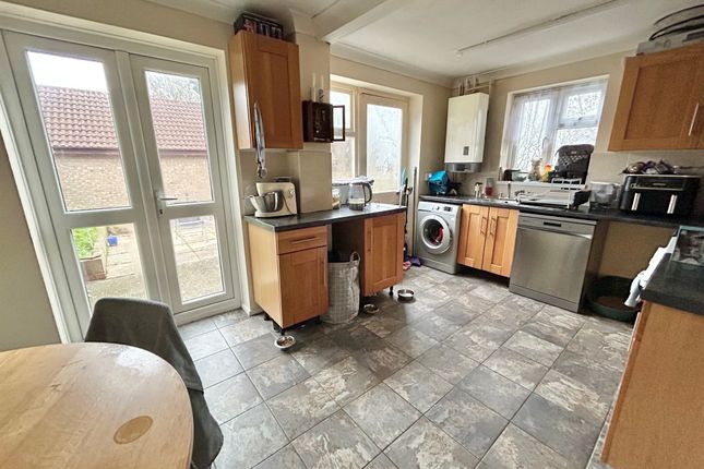 40, School Place, Bexhill-On-Sea photo 3