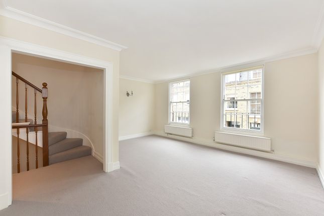 85, Cadogan Lane, London photo 3