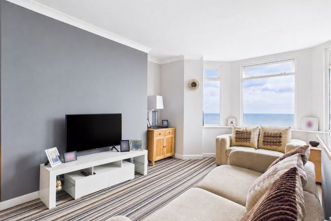 Flat 1, 149, Queens Parade, Scarborough photo 4
