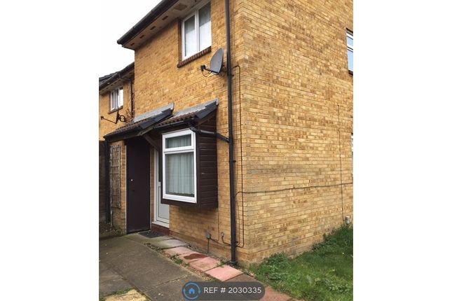 Thumbnail Terraced house to rent in Alfred Close, Chatham