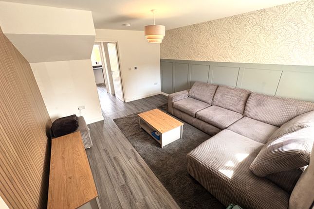 2, Goodwin Road, Coventry photo 3
