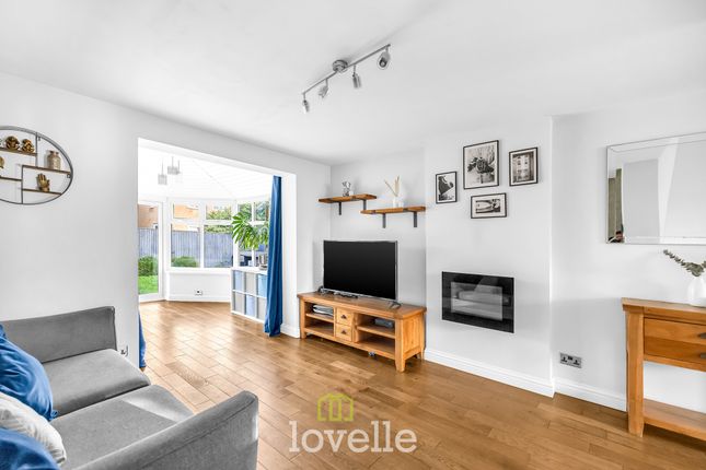 4, Eskham Close, Cleethorpes photo 3