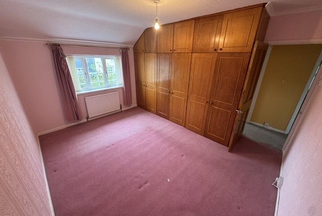 Fountain Hall Terrace, Carmarthen photo 5