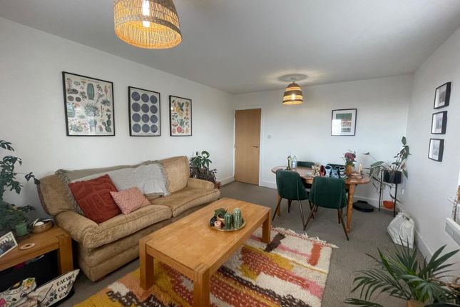 Thumbnail Flat to rent in Portland Avenue, Hove