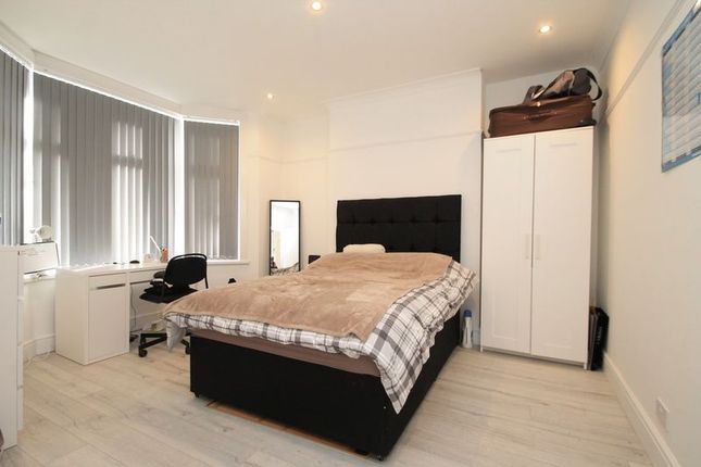 Pentyrch Street, Cardiff photo 5