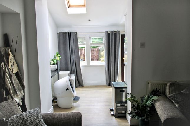 20, Whins Road, Alloa photo 4