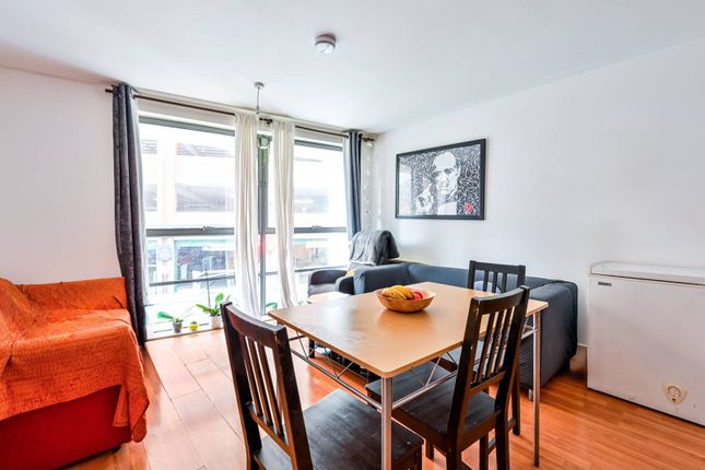 Flat for sale in The Bittoms, Kingston, Kingston Upon Thames