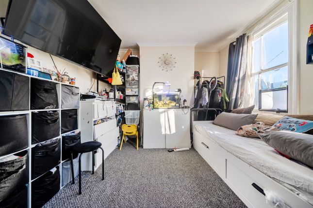78b Etta Street, London, Greater London photo 3