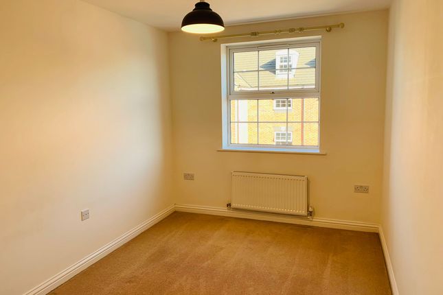47, Magnus Court, Derby photo 4