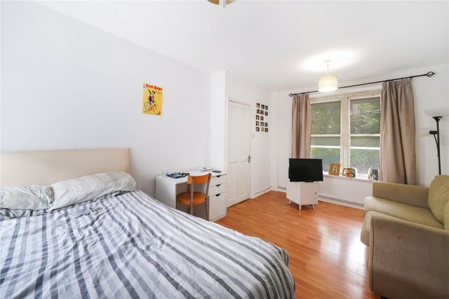 8, Kennistoun House, Leighton Road, London photo 3