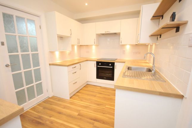 69, Ridge Road, Letchworth Garden City photo 2