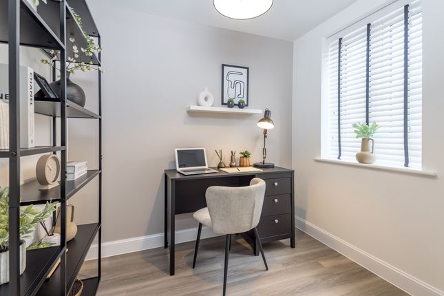 Home Office In The 3 Bedroom Greenwood